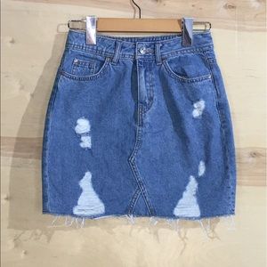 H&M divided jean skirt mini size 0